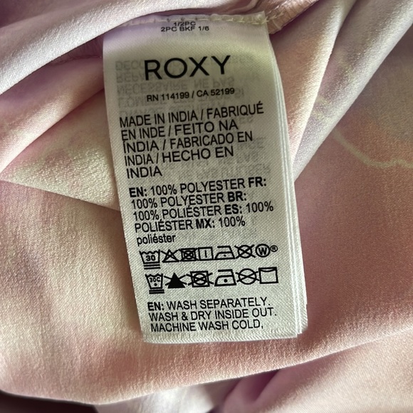 Roxy Knee Length Pencil Skirt Pink/Purple/White with light floral pattern - Picture 7 of 7